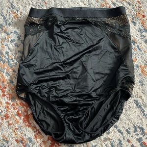 Cacique shapewear 18/20